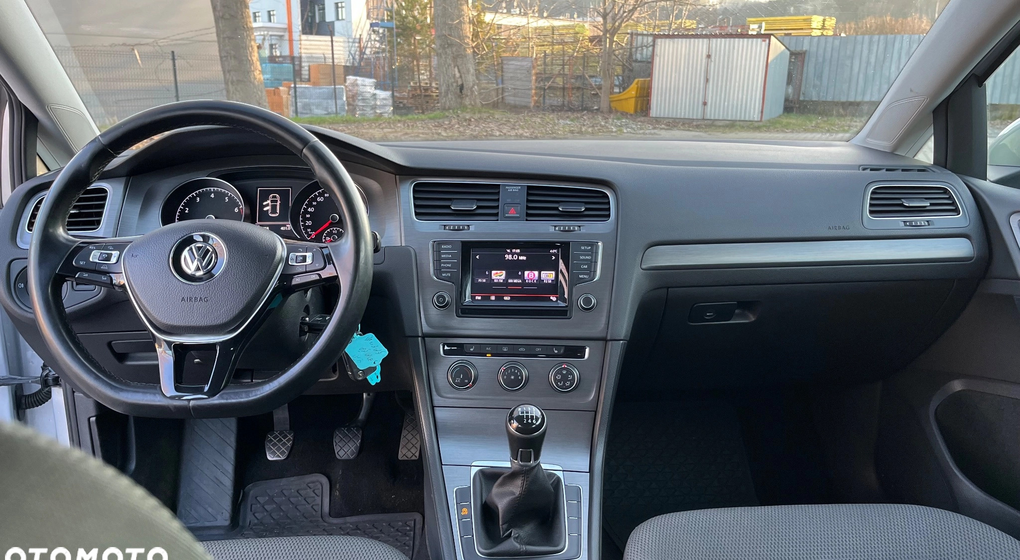 Volkswagen Golf cena 29900 przebieg: 210000, rok produkcji 2014 z Bieżuń małe 191